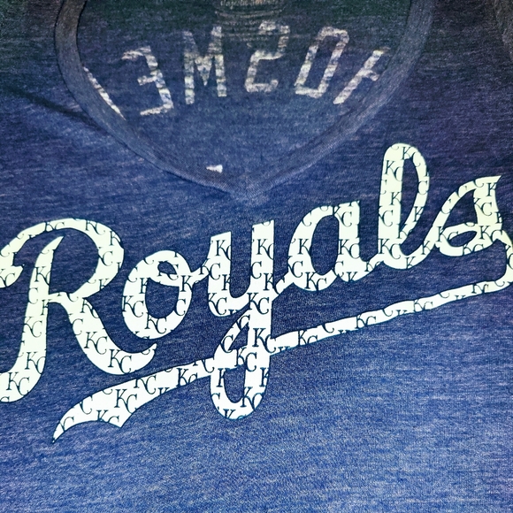 Women's Kansas City Royals Tee Shirt Size Small Short Sleeve - Picture 2 of 9